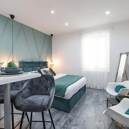 Blue Ivy Apartman Zára