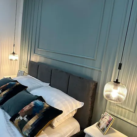 Blue Ivy Apartman Zára